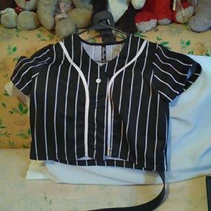 Two piece jogger and crop top shirt